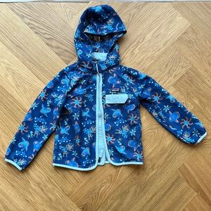 Patagonia kids size 5 Baggies Jacket.